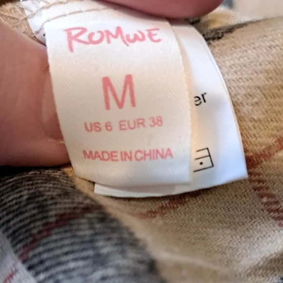 ROMWE Beige Plaid Skater Skirt - Picture 2 of 3